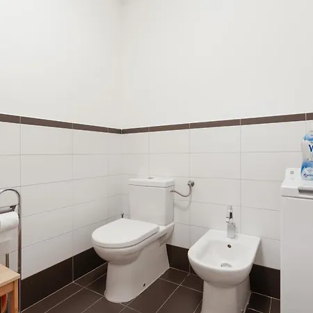Suite Saba, Stile E Parcheggio In Centro A Triest Exterior foto