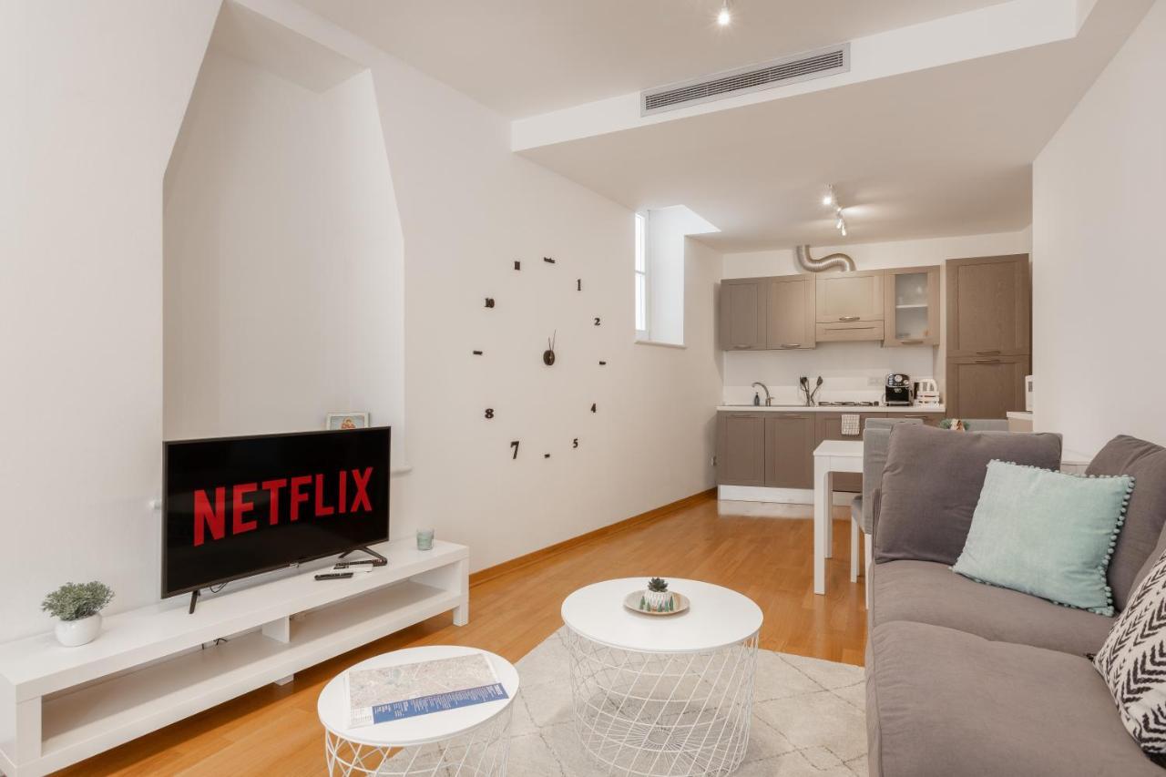 Apartment Saba, Stile E Parcheggio In Centro A